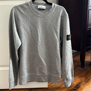 Men’s Stone Island sweatshirt- Never worn